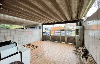Casa à venda, 2 quartos, 2 vagas, cidade nautica - são vicente/sp