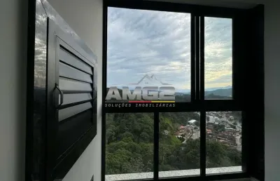 Apartamento no último andar na primeiro de maio em brusque sc