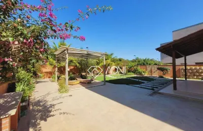 Casa com 4 dormitórios à venda, 316 m² por r$ 2.650.000,00 - interlagos - vila velha/es