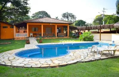 Chácara com 3 quartos, 2253 m² - venda por r$ 2.200.000 ou aluguel por r$ 11.185/mês - residencial pinheirinho - vinhedo/sp