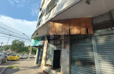 Loja no centro de niterói ao lado do plaza shopping