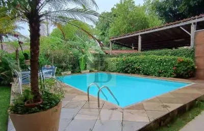 Casa à venda em itaipu, niterói-rj: 4 quartos, 1 suíte, 3 salas, 3 banheiros, 3 vagas, 202m². confira!
