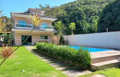 Maravilhosa casa à venda em maricá-rj, 3 quartos, 1 suíte, 1 sala, 4 banheiros, 3 vagas de garagem - recanto de itaipuaçu.