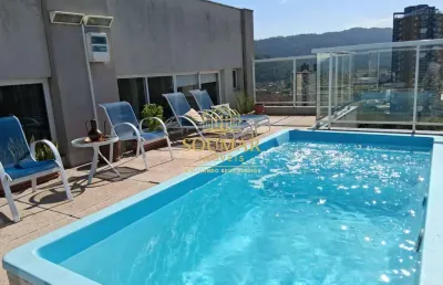 Cobertura duplex com piscina e vista mar na enseada - guarujá/sp