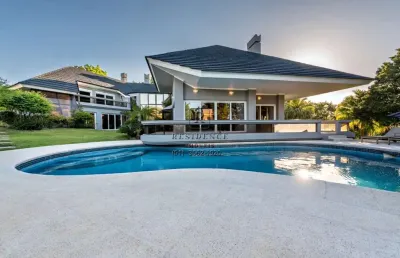 Casa em condomínio fechado com 5 quartos à venda na avenida da cavalhada, 5205, cavalhada, porto alegre, 800 m2 por r$ 9.600.000