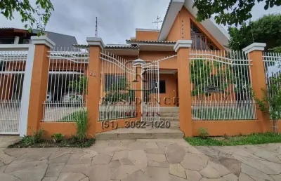 Casa com 4 quartos à venda na rua escócia, 29, moinhos de vento, canoas por r$ 2.500.000