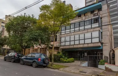 Cobertura com 3 quartos para alugar na rua professor ivo corseuil, 364, petrópolis, porto alegre, 266 m2 por r$ 10.000