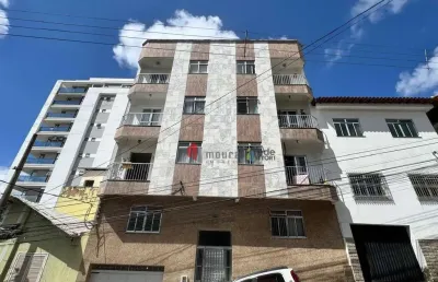 Apartamento com 3 quartos para alugar na Rua Doutor Constantino Paleta, Centro, Juiz de Fora