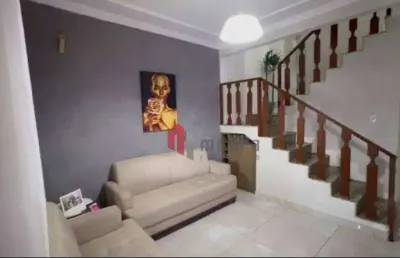 Casa com 3 quartos à venda na Rua Joaquim Manoel de Souza, Benfica, Juiz de Fora