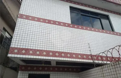 Casa com 3 quartos à venda na Vereador Agenor Lapenna, Vila Cascatinha, São Vicente