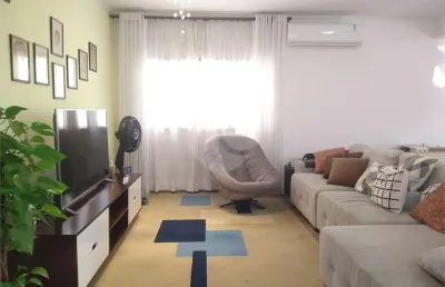 Casa com 4 quartos à venda na Rua Professor Torres Homem, Embaré, Santos