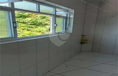 Casa com 1 quartos à venda ou para locação em parque são vicente - sp