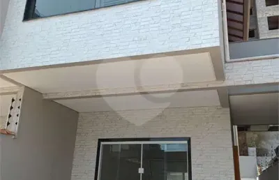Casa com 3 quartos à venda na Rua Afonso Bovero, Cidade Ocian, Praia Grande