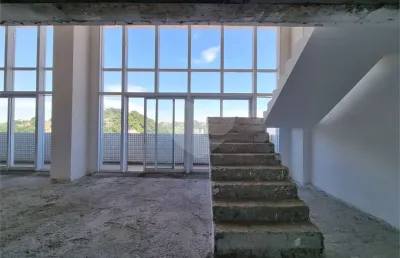 Sala comercial para alugar na Rua Amador Bueno, Centro, Santos