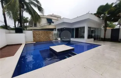 Casa com 5 quartos à venda na Manoel Alexandre, Jardim Acapulco, Guarujá