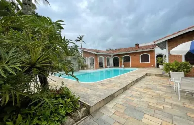 Casa com 3 quartos à venda na Ibrahim Nobre, Jardim Virgínia, Guarujá