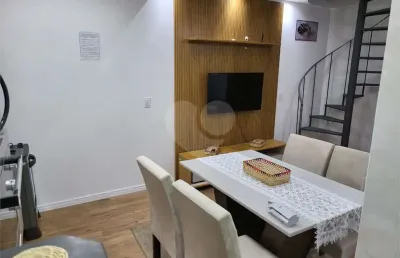 Casa em condomínio fechado com 2 quartos à venda na Rua Chile, Enseada, Guarujá