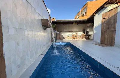 Casa térrea com 3 quartos à venda em vila mathias - sp