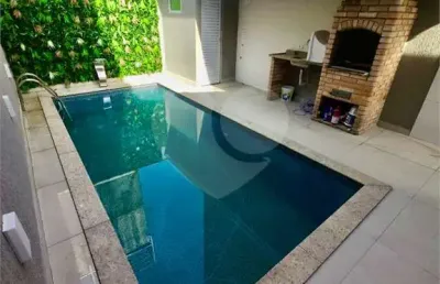 Casa com 2 quartos à venda na Rua Vinte e Seis de Janeiro, Vila Mirim, Praia Grande