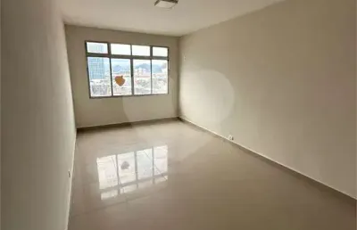 Sala comercial para alugar na Rua Frei Gaspar, Centro, São Vicente