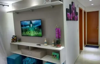 Pronto pra morar / 57m² / varanda c/  churrasqueira / vista panorâmica