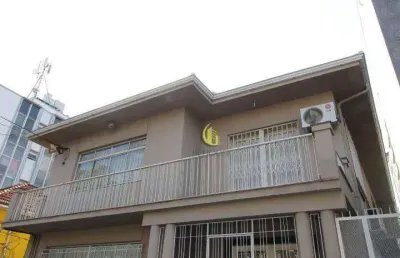 Casa comercial com 4 salas para alugar na Avenida Protásio Alves, Rio Branco, Porto Alegre