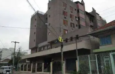 Apartamento com 3 quartos à venda na Rua Brito Peixoto, Passo da Areia, Porto Alegre