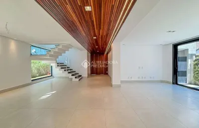 Casa em condomínio de alto padrão-swiss park-são bernardo do campo