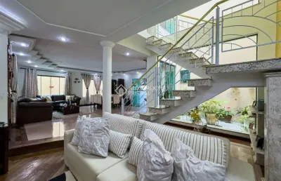 Sobrado com 4 suítes à venda, 339 m² - parque dos pássaros - são bernardo do campo/sp