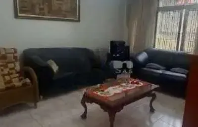 Casa térrea santa teresinha ótimo local, aceito apto menor valor