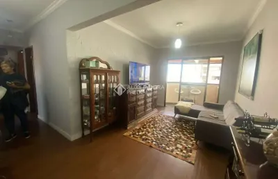 Torre handel, imóvel parcialmente desocupado. o proprietário ainda mantem seus móveis e pertences pessoais no imóvel. atualmente mora em mogi das cruz