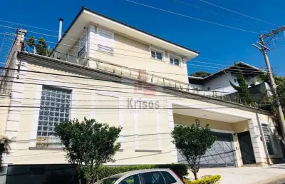 Sua casa dos sonhos: vista deslumbrante e acabamento de alto padrão!