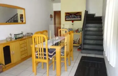 Excelente sobrado, zona nobre, ao lado metro vila sonia, venha conferir.
