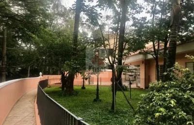 Casa térrea bem localizada a venda na vila sônia!700 m2 de têrreno