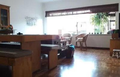 Sobrado maravilhoso no jardim bonfiglioli com ótimo quintal!