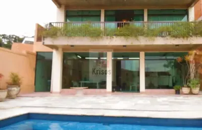 Sobrado de 610m² à venda no parque dos príncipes ? 4 suítes, piscina e 6 vagas
