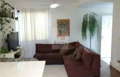 Casa em condomínio com 3 quartos e 2 vagas na vila sônia