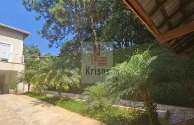 Sua casa dos sonhos: contemporânea, luxuosa e em harmonia com a natureza!