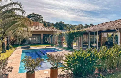 Casa moderna em terreno pleno - alto padrão com acabamentos de qualidade!
