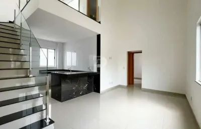 Cobertura duplex de aproximadamente 130m² à venda - 2 suítes e 3 vagas.