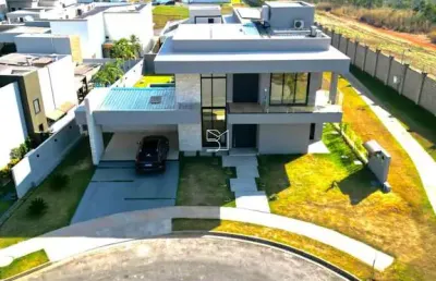 Sobrado florais da mata com 4 suítes, móveis planejados energia solar, automação