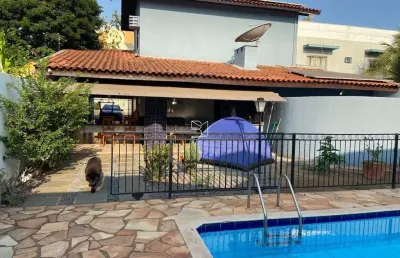 Casa sobrado shagri la, 3 quartos 1 suite, despensa banheiro lavanderia, cozinha