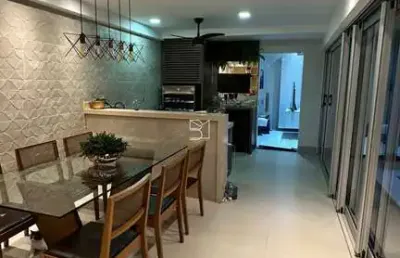 Casa sobrado condominio flores do cerrado, 3 suites, 1 piscina moveis planejados