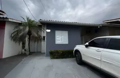 Casa condominio terra nova, 3  quartos, vaga de garagem 2, piscina, lavanderia .