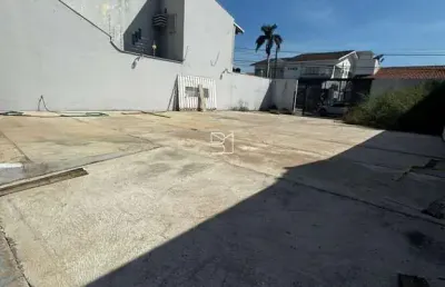 Sobrado jardim itália 3 quartos 1 suite 10 vagas de garagens bom para escritório