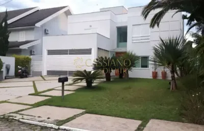 Casa à venda de 330m² | 04 dormitórios, sendo 3 suítes e 04 vagas de garagem | condomínio esplanada do sol - esplanada do sol | são josé dos campos |