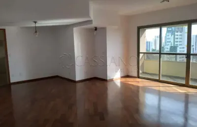 Apartamento à venda de 165m² | 04 dormitórios, sendo 01 suíte e 02 vagas de garagem | edifício pôr do sol - centro | são josé dos campos |