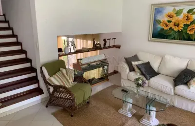 Sobrado à venda de 250m² | 04 dormitórios, sendo 01 suíte e 04 vagas de garagem | jardim esplanada - são josé dos campos |