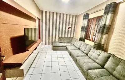 Casa à venda de 134m² |03 dormitórios, sendo 01 suíte e 02 vagas de garagem | jardim américa | são josé dos campos |