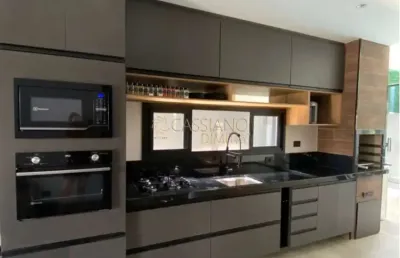 Casa à venda de 113m² | 03 dormitórios, sendo 01 suíte e 04 vagas de garagem | condomínio residencial malibu - residencial colinas | caçapava |